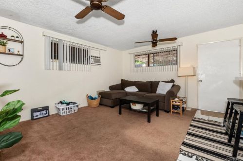 7231 Blackton Dr, La Mesa CA 91941-7560 exterior