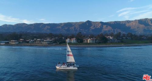 1214 Shoreline Dr, Santa Barbara CA  93109-2123 exterior