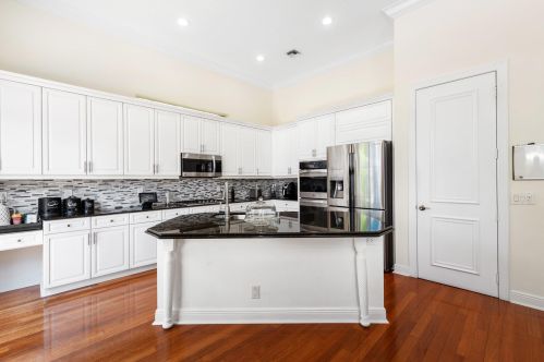 6711 Royal Orchid Cir, Delray Beach FL  33446-4338 exterior