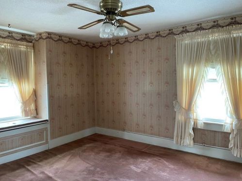 721 Monroe St, New Castle PA  16101-4546 exterior