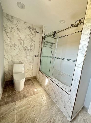 115 Roberta Dr, Whitaker PA  15120-3337 exterior