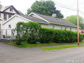 426 Liberty St, Syracuse NY  13204-2117 exterior