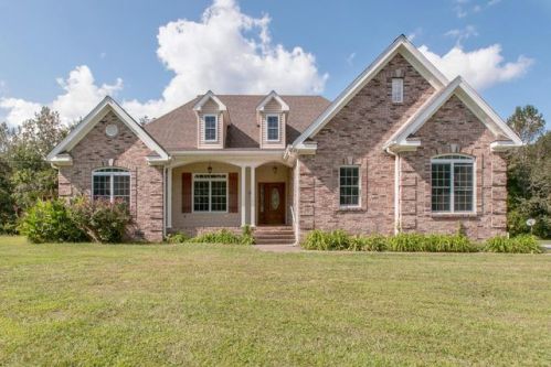 1420 Ben Collier Rd, Charlotte, TN 37036-5900