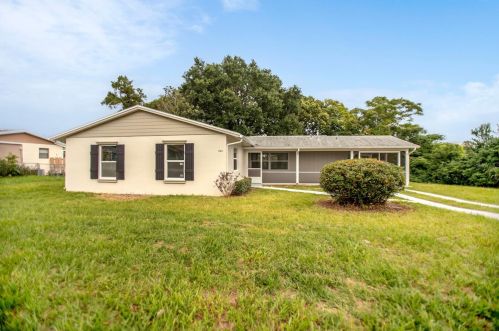 1720 Twin Oak St, Deltona, FL 32725-6051