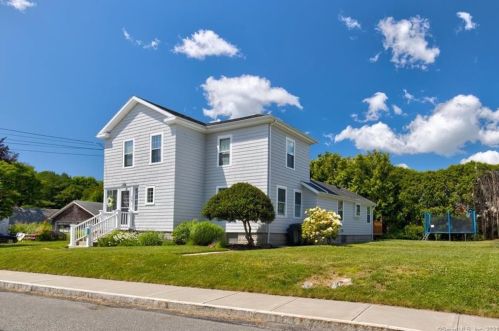 39 Lester St, United States Coast Guard Ac, CT 06320-4303