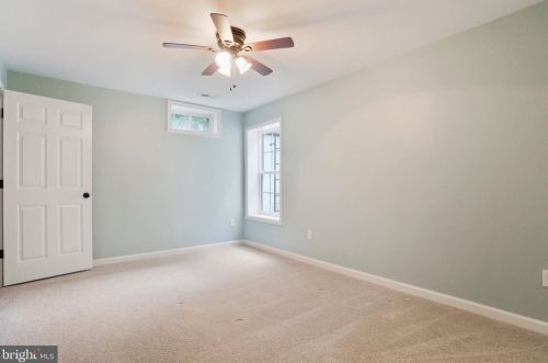 214 Union Ridge Dr, Charles Town WV  25414-4950 exterior