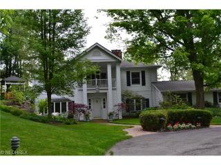 10875 Sperry Rd, Willoughby, OH 44094-5176