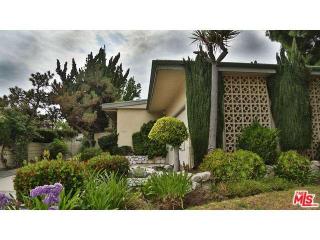 1455 Castello Ave, Los Angeles CA  90035-2808 exterior