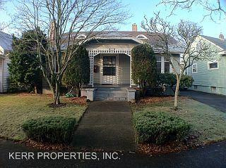 2823 47th Ave, Portland OR  97206-1505 exterior