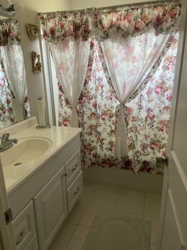 430 Tulane Way, Turlock CA  95382-0615 exterior