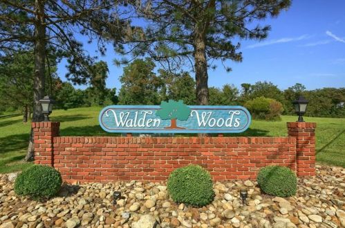 603 Timberglen Dr, Imperial, PA 15126-9220