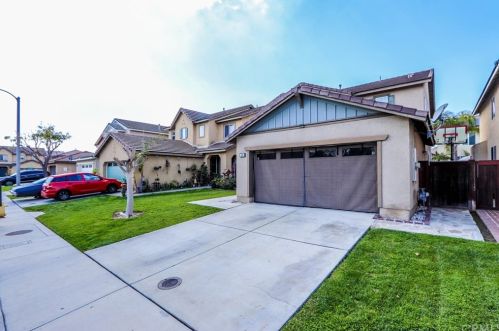 1341 Dolanna Dr, Compton, CA 90221-5118