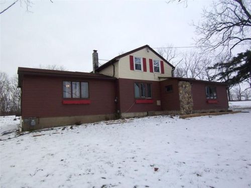 975 Silver Lake Rd, Linwood, NY 14525-9506