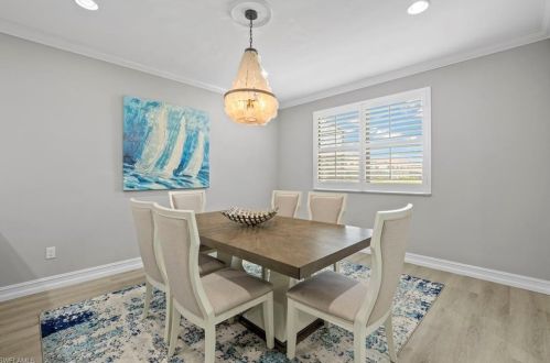 7698 Bristol Cir, Naples FL  34120-0697 exterior