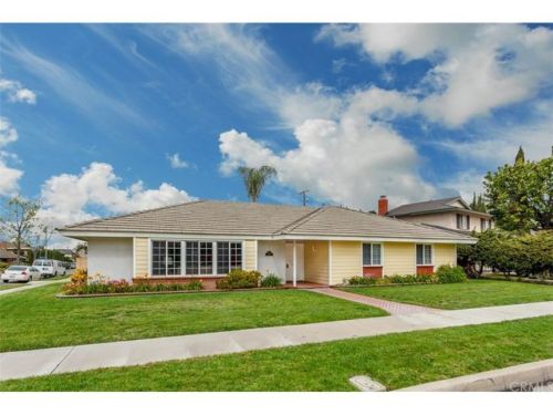 1736 Maplewood St, Orange, CA 92865-4517