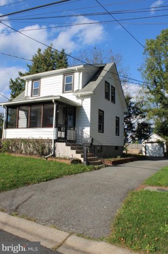 9 Laurel Ave, Wilmington, DE 19809-1401