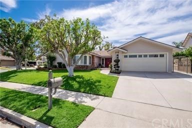 701 Hollyhock Ln, Placentia, CA 92870-4720