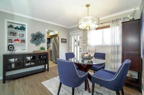 220 Central Park Rd, Hicksville NY  11803-2032 exterior