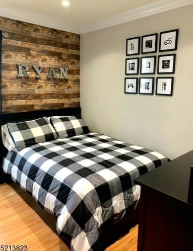 20 Julia Ter, Dover NJ  07801-4746 exterior