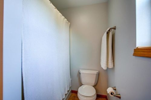 2909 Interlaken Pass, Madison WI  53719-2476 exterior