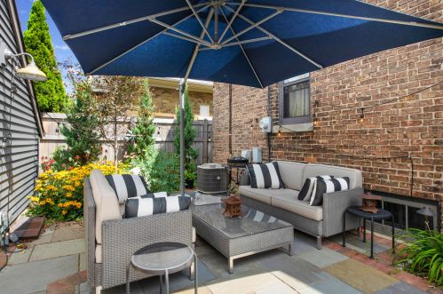 4449 Cramer St, Milwaukee WI 53211-1603 exterior