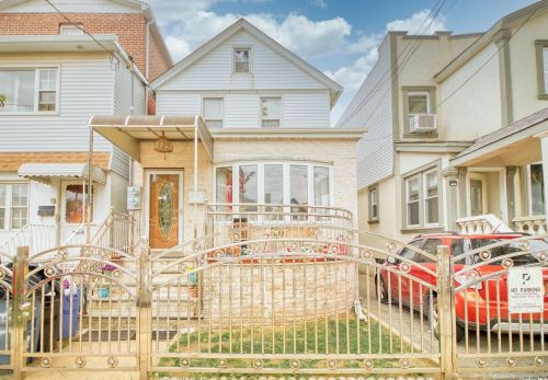 91-54 111th St, Jamaica, NY 11418-1638
