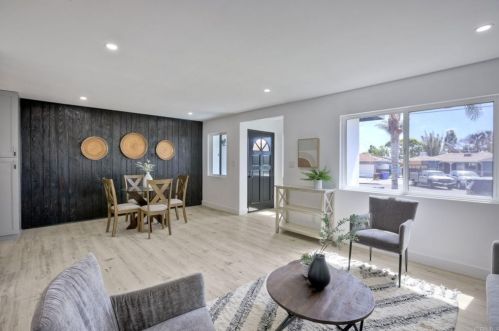 1442 Burroughs St, Oceanside CA  92054-5431 exterior