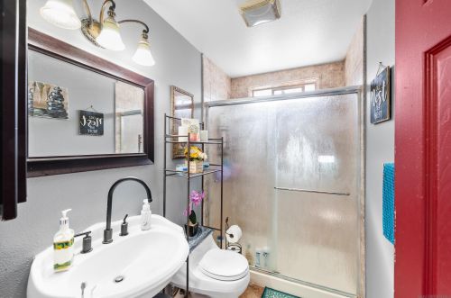 240 Ledgewood, San Diego CA 92114-7233 exterior