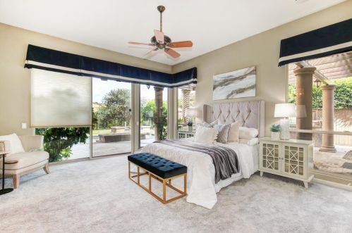 1000 Souza Dr, Folsom CA  95762-7550 exterior