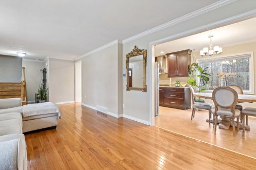 4775 Stratford Dr, Greendale WI  53129-2016 exterior