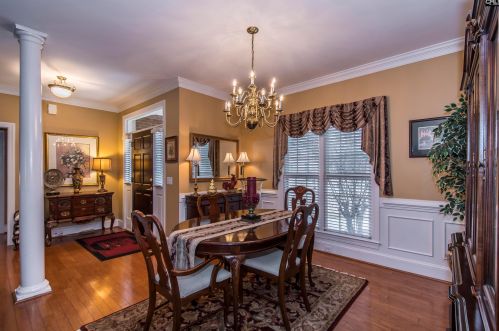 140 Clubhouse Dr, Cayce-West Columbia SC 29172-2584 exterior