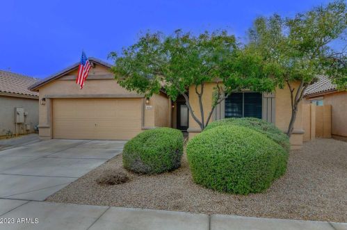 18135 Desert Ln, Sun City, AZ 85388-1663