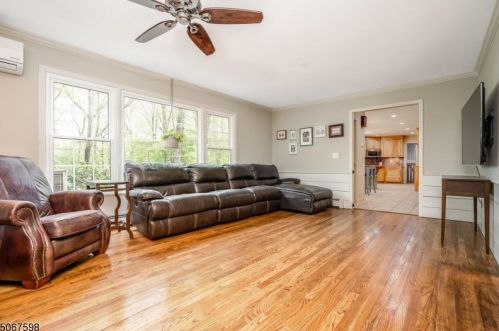 14 Pine Hill Rd, Annandale NJ  08801-3503 exterior