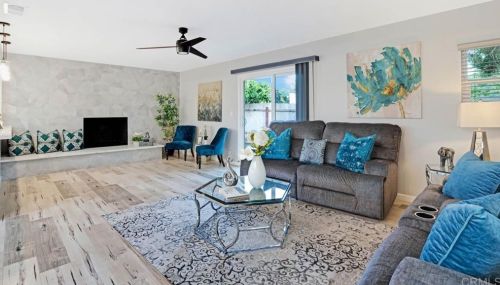 1176 Santa Fe Dr, Encinitas CA  92024-3954 exterior