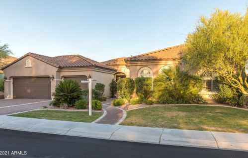 5421 Milton Dr, Cave Creek AZ  85331-2452 exterior