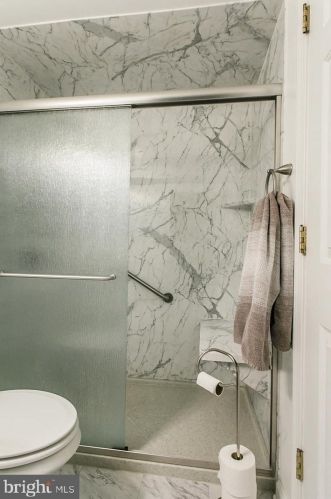 124 Brandon Rd, Norristown PA  19403-3394 exterior