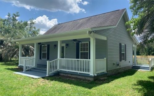 20314 68th St, Dowling Park, FL 32060-7825