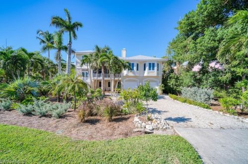 5387 Shearwater Dr, Sanibel, FL 33957-2328