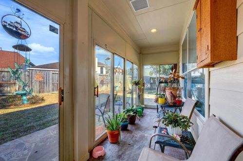 1309 Modena Dr, Pearland TX  77581-5335 exterior