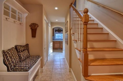 8 Silo Ln, Warwick NY  10990-2872 exterior