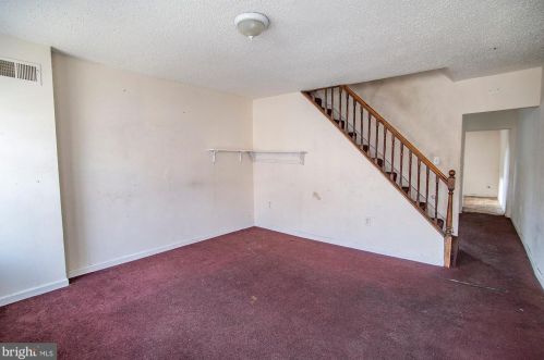 1108 Lancaster Ave, Wilmington, DE 19805-4009