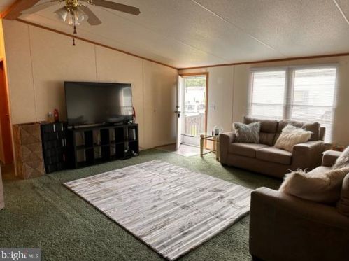 25860 Kings Ln, Millsboro, DE 19966-6632