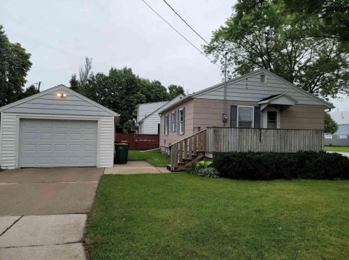 787 Scott St, Fond Du Lac, WI 54937-2008
