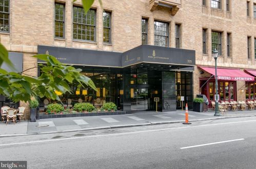 219 18th St, Philadelphia PA  19103-6141 exterior