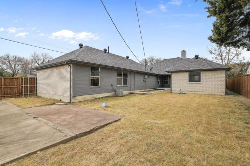 2004 Cedar Crest Blvd, Dallas TX 75203-4316 exterior