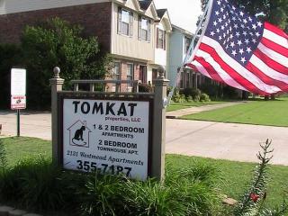 2131 Westmead Dr, Decatur AL  35603-1090 exterior