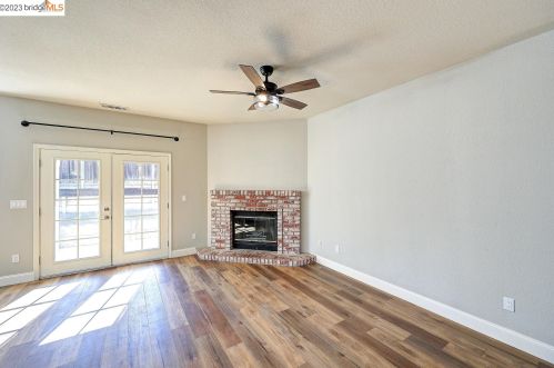 1579 Jasmine Cir, Oakley CA  94561-2652 exterior