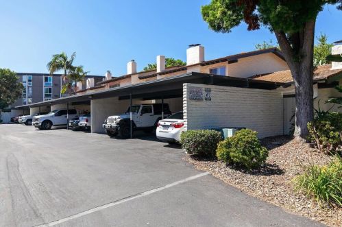 4305 Loma Riviera Ct, San Diego CA 92110-5504 exterior