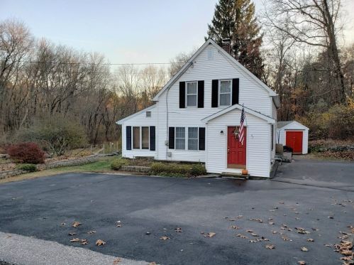 67 Thompson Hill Rd, Fabyan, CT 06255-2149