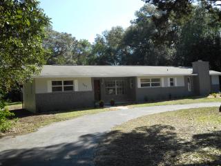 307 31st Ter, Ocala, FL 34471-2820